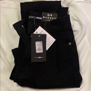 Black fashinova jeans